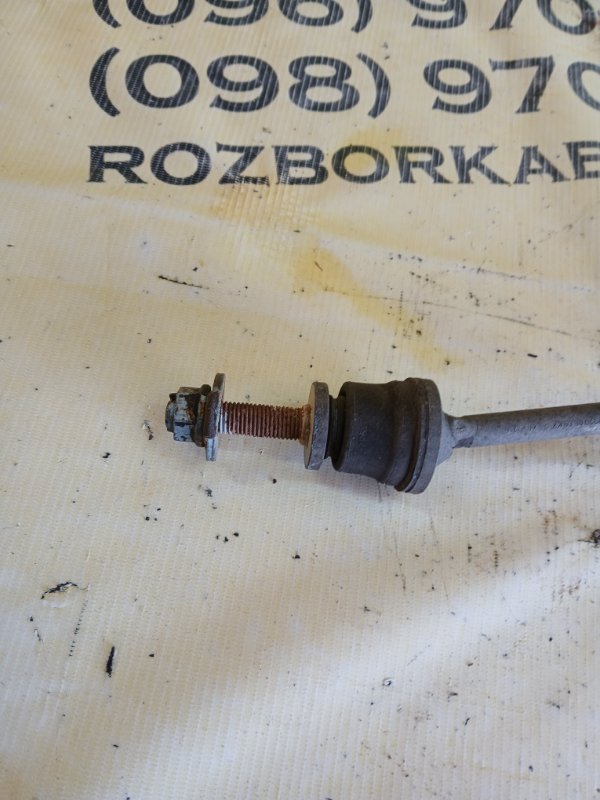 Стойка стабилизатора передняя gl 450 2015 x166 276 3.0 biturbo Стойка стабилизатора передняя gl 450 2015 x166 276 3.0 biturbo