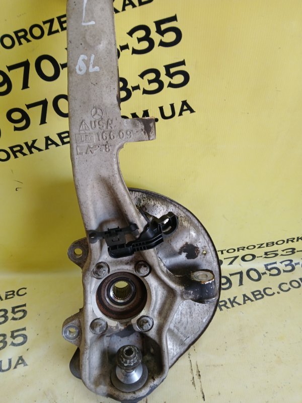 Цапфа передняя левая gl 450 2015 x166 276 3.0 biturbo Цапфа передняя левая gl 450 2015 x166 276 3.0 biturbo