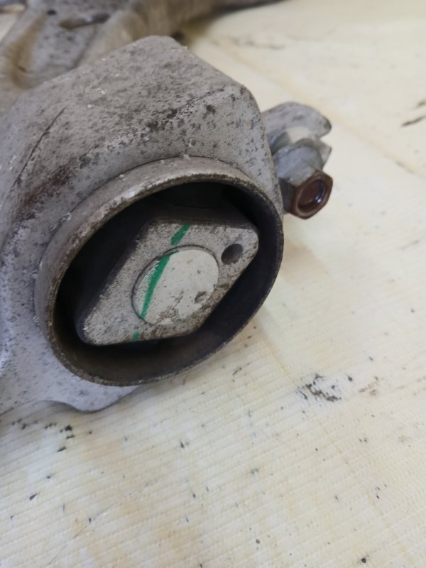 Рычаг подвески нижний передний правый gl 450 2015 x166 276 3.0 biturbo Рычаг подвески нижний передний правый gl 450 2015 x166 276 3.0 biturbo