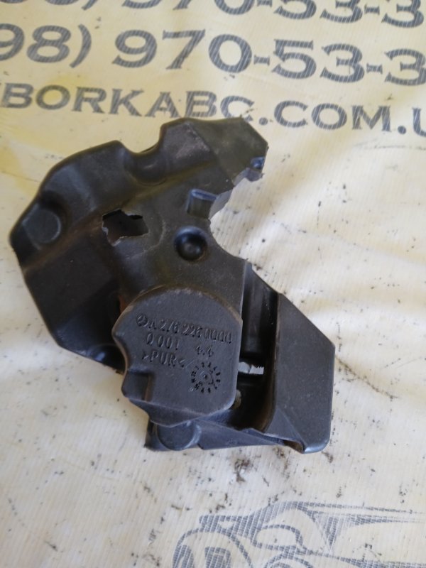 Шумоизоляция насоса топливного gl 450 2015 x166 276 3.0 biturbo Шумоизоляция насоса топливного gl 450 2015 x166 276 3.0 biturbo