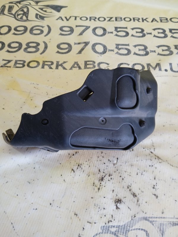 Шумоизоляция насоса топливного gl 450 2015 x166 276 3.0 biturbo Шумоизоляция насоса топливного gl 450 2015 x166 276 3.0 biturbo