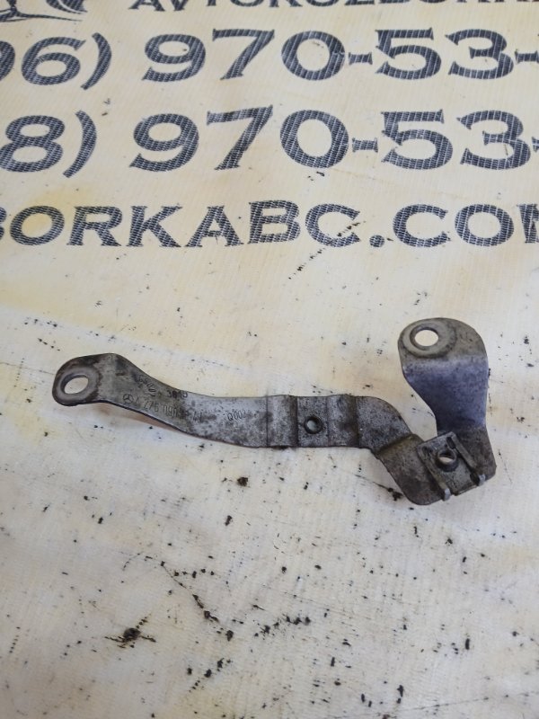 Кронштейн радиатора gl 450 2015 x166 276 3.0 biturbo Кронштейн радиатора gl 450 2015 x166 276 3.0 biturbo