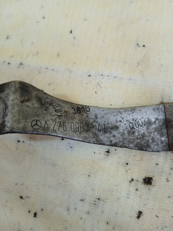 Кронштейн радиатора Mercedes-Benz gl 450 x166 276 3.0 biturbo Кронштейн радиатора Mercedes-Benz gl 450 x166 276 3.0 biturbo