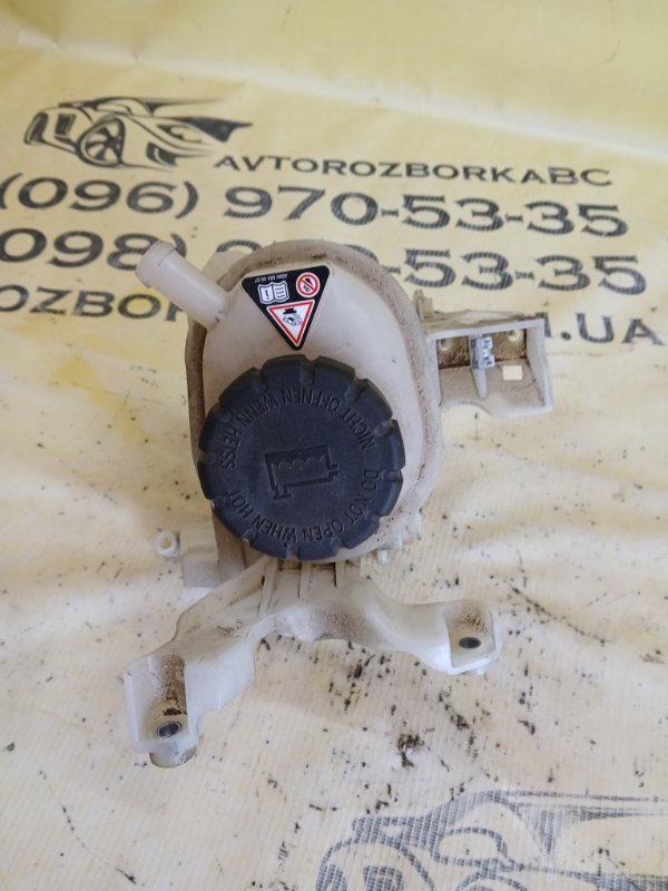 Бачок омывателя gl 450 2015 x166 276 3.0 biturbo Бачок омывателя gl 450 2015 x166 276 3.0 biturbo