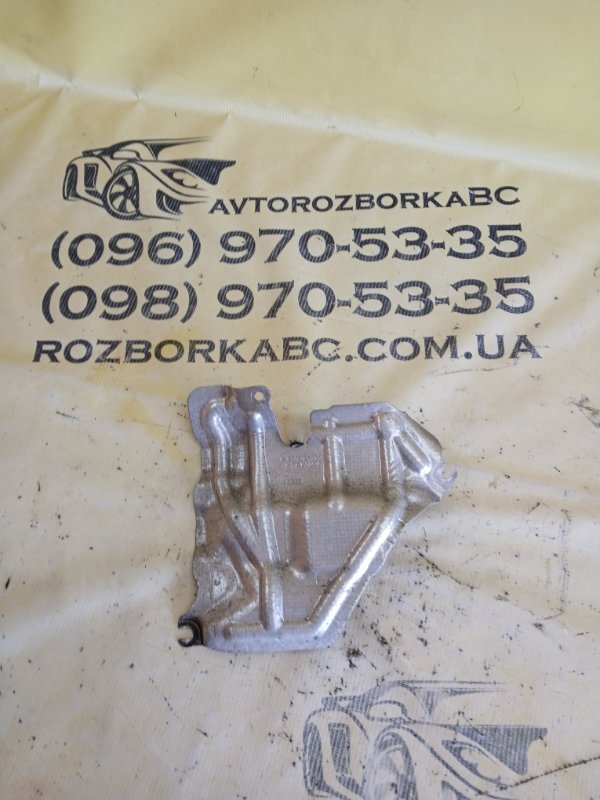 Запчасть тепловой экран Mercedes-Benz gl 450 2015 x166 276 3.0 biturbo A2761502276 Б/У Тепловой экран Mercedes-Benz gl 450 2015 x166 276 3.0 biturbo A2761502276 Б/У