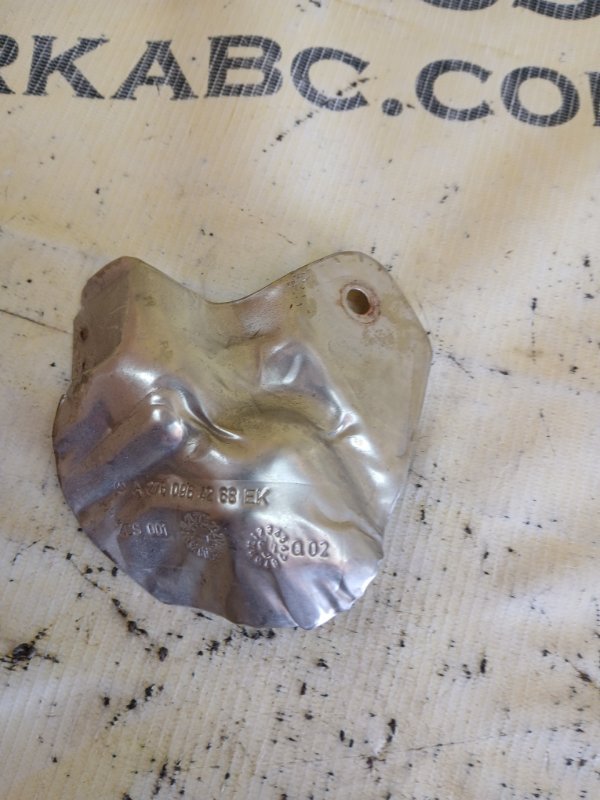 Тепловой экран gl 450 2015 x166 276 3.0 biturbo Тепловой экран gl 450 2015 x166 276 3.0 biturbo