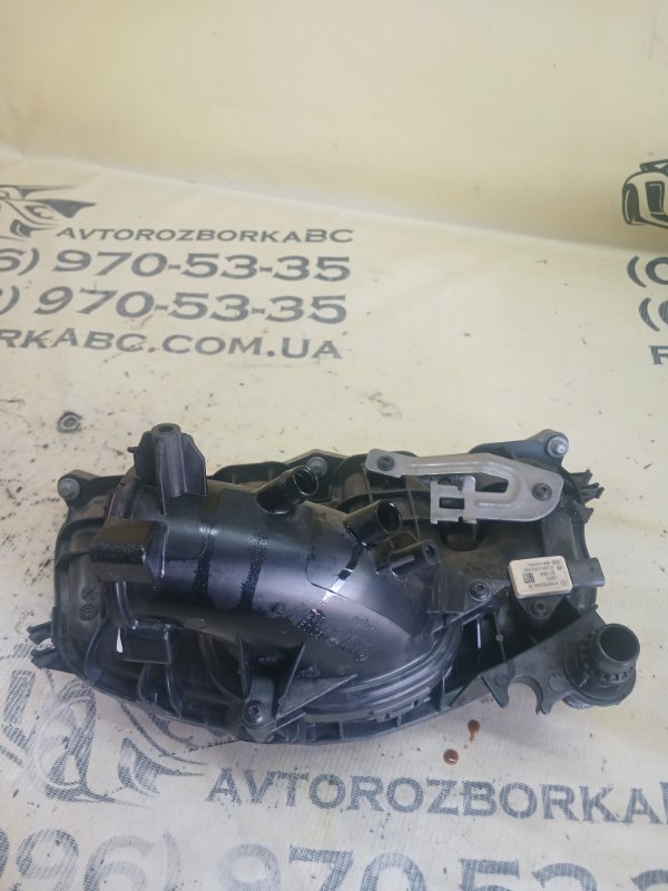 Колектор впускной Mercedes-Benz GLB 250 26092030411829 Колектор впускной Mercedes-Benz GLB 250 26092030411829