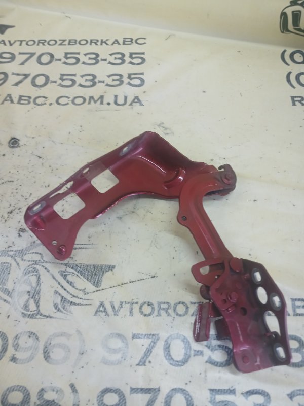 Петля капота левая Mercedes-Benz GLC 300 X253 27492031476738 Петля капота левая Mercedes-Benz GLC 300 X253 27492031476738