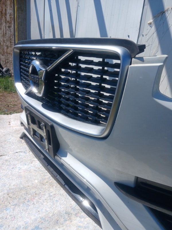 Бампер в зборе передний XC90 2016 t27