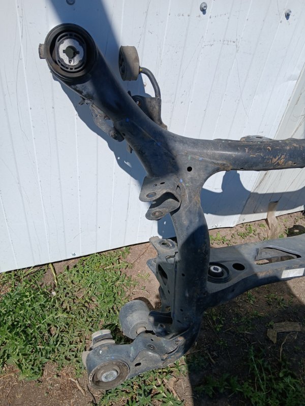 Подрамник/балка подвески задняя Q7 2016 4M 3.0 Подрамник/балка подвески задняя Q7 2016 4M 3.0