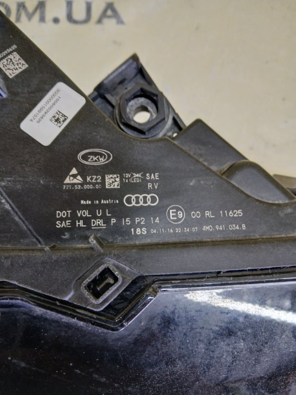 Фара передняя правая Q7 2016 4M 3.0 Фара передняя правая Q7 2016 4M 3.0