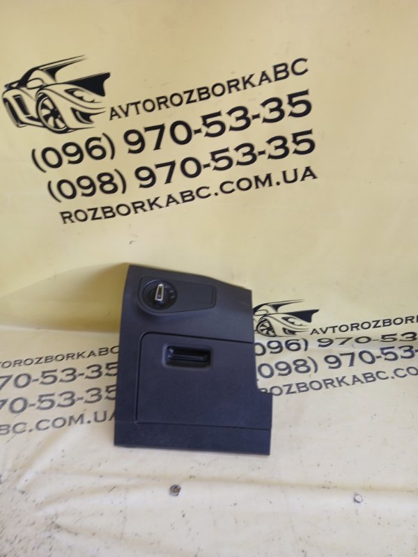 Запчасть панель торпедо Volkswagen Tiguan 2019 Tiguan 2 DGUA 5NN858365A Б/У Панель торпедо Volkswagen Tiguan 2019 Tiguan 2 DGUA 5NN858365A Б/У