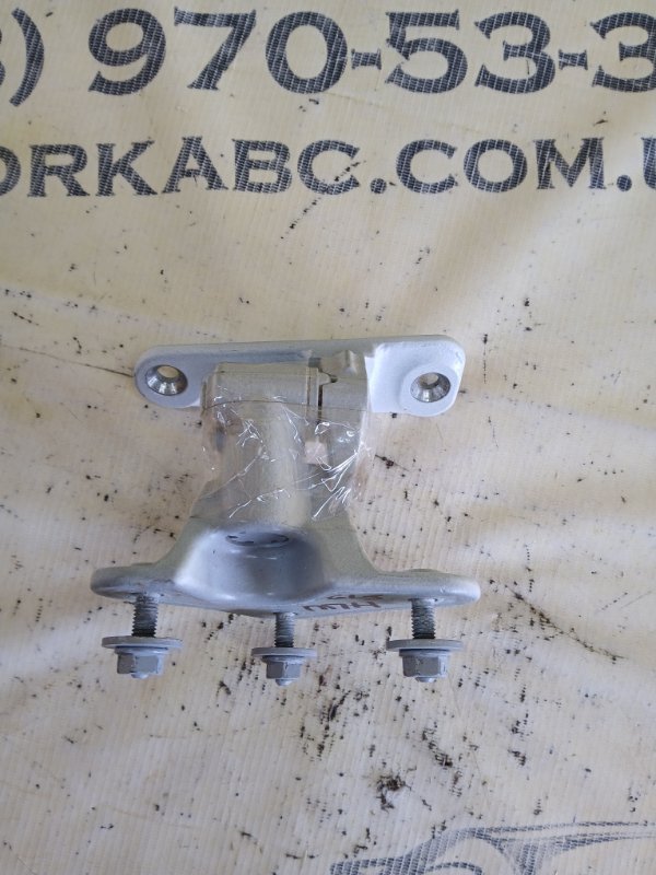 Петля двери передняя правая GLS 450 4MATIC 2018 276 3.0 biturbo Петля двери передняя правая GLS 450 4MATIC 2018 276 3.0 biturbo