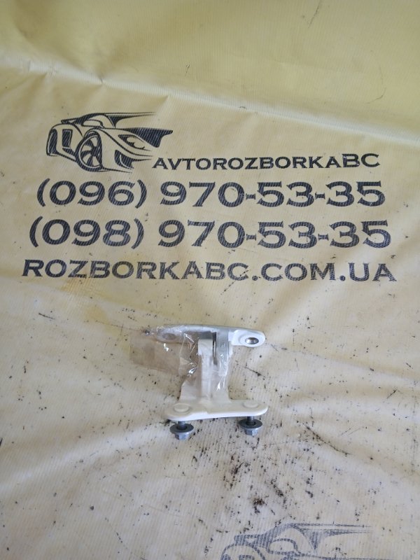 Запчасть петля двери задняя правая Mercedes-Benz GLS 450 4MATIC 2018 276 3.0 biturbo A 166 730 01 37 Б/У Петля двери задняя правая Mercedes-Benz GLS 450 4MATIC 2018 276 3.0 biturbo A 166 730 01 37 Б/У