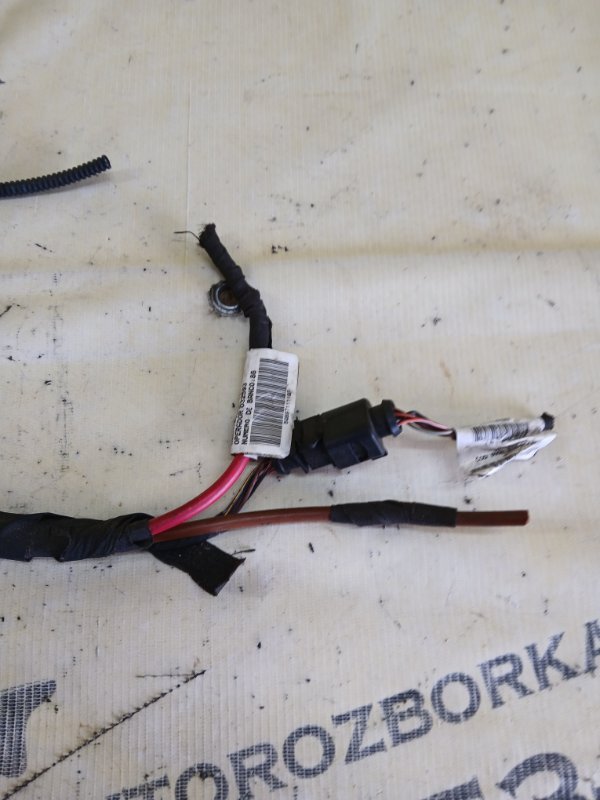 Проводка рулевой рейки Tiguan 2019 Allspace 2.0 DGUA Проводка рулевой рейки Tiguan 2019 Allspace 2.0 DGUA