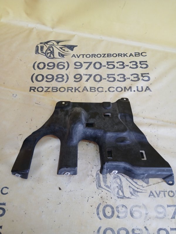 Запчасть кожух рулевой рейки передний левый BMW 530 2018 G30 XB1142M0 51757340191 Б/У Кожух рулевой рейки передний левый BMW 530 2018 G30 XB1142M0 51757340191 Б/У