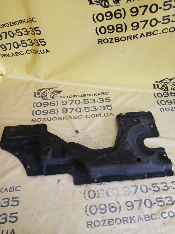 Защита днища кузова задняя левая Q7 2016 4M 3.0 Защита днища кузова задняя левая Q7 2016 4M 3.0