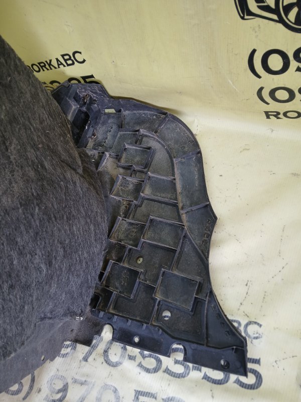 Подкрылок задний левый Q7 2016 4M 3.0 Подкрылок задний левый Q7 2016 4M 3.0