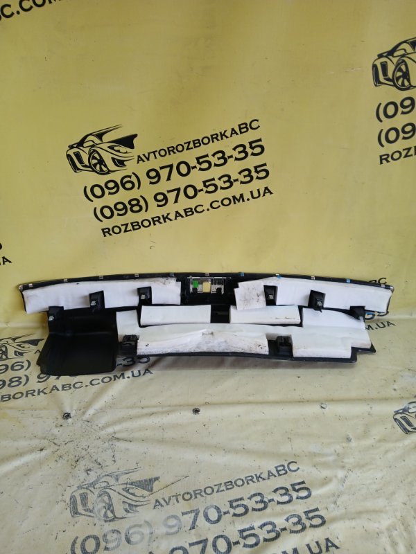 Накладка багажника задняя Q7 2016 4M 3.0 Накладка багажника задняя Q7 2016 4M 3.0