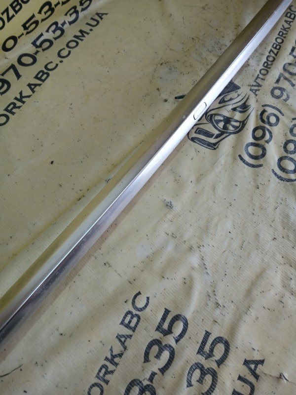 Рейлинг правый Q7 2016 4M 3.0 Рейлинг правый Q7 2016 4M 3.0