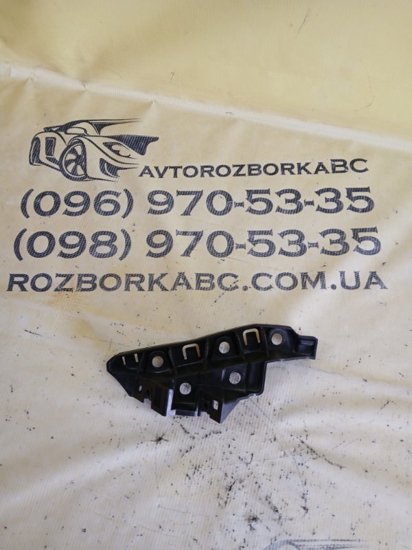 Запчасть кронштейн бампера передний левый Audi Q7 2016 4M 3.0 4M0807283 Б/У Кронштейн бампера передний левый Audi Q7 2016 4M 3.0 4M0807283 Б/У