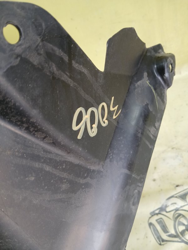 Подкрылок передний правый X3 2016 F25 2.0 Подкрылок передний правый X3 2016 F25 2.0