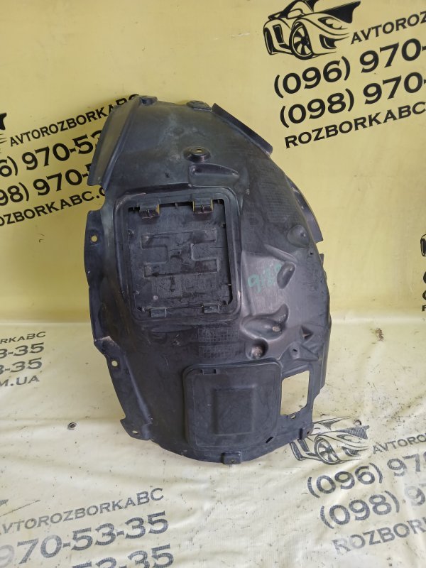 Подкрылок передний правый 328 2013 F30 2.0 Подкрылок передний правый 328 2013 F30 2.0