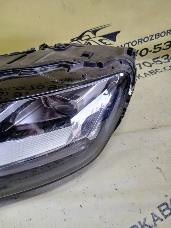 Фара передняя левая Q7 2016 4M 3.0 Фара передняя левая Q7 2016 4M 3.0