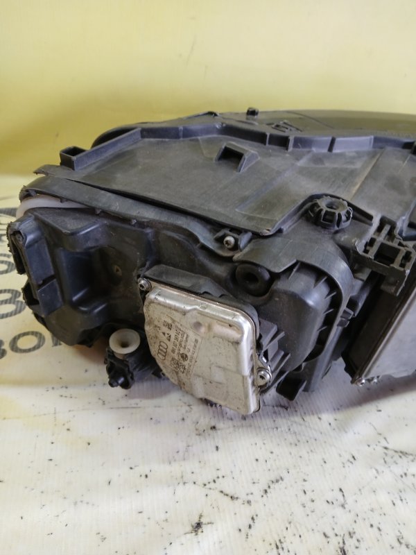 Фара передняя левая Q7 2016 4M 3.0 Фара передняя левая Q7 2016 4M 3.0