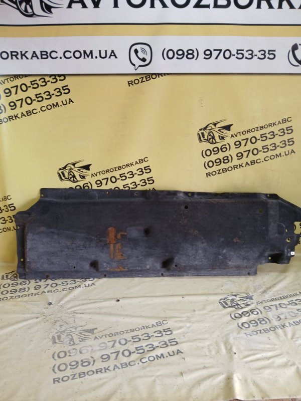 Защита днища кузова правая Q7 2016 4M 3.0 Защита днища кузова правая Q7 2016 4M 3.0