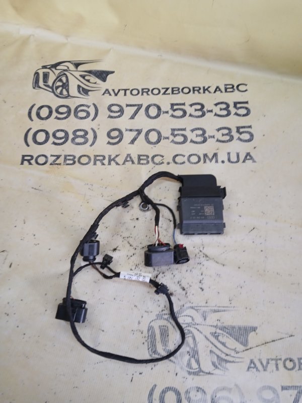 Запчасть проводка топливного насоса Audi Q7 2016 4M 3.0 4M0971727S Б/У Проводка топливного насоса Audi Q7 2016 4M 3.0 4M0971727S Б/У