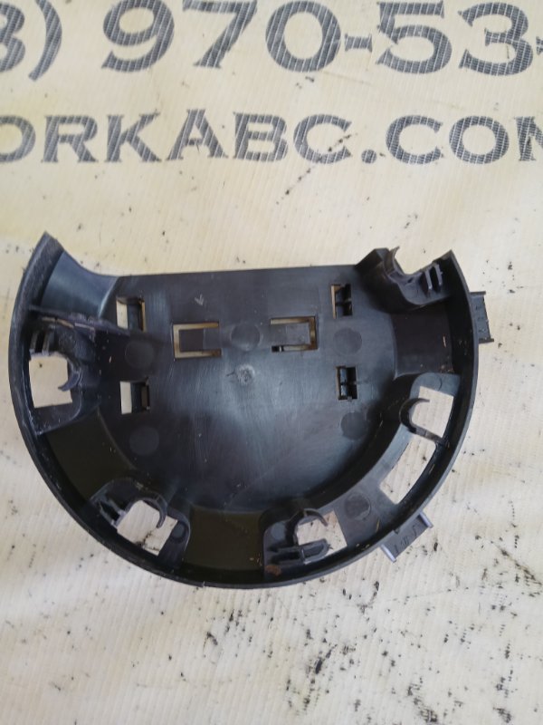 Кронштейн топливного насоса Q7 2016 4M 3.0 Кронштейн топливного насоса Q7 2016 4M 3.0