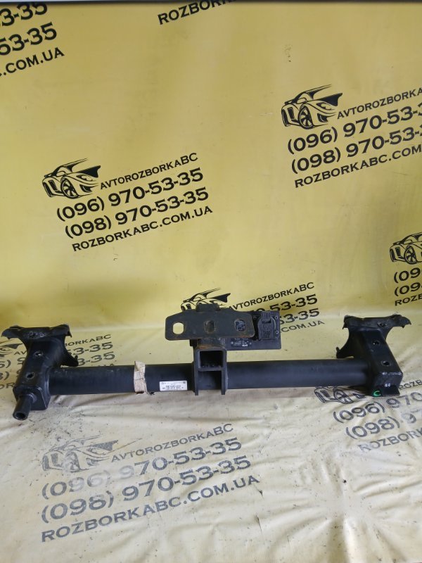 Запчасть фаркоп Mercedes-Benz GLS 450 4MATIC 2018 276 3.0 biturbo A1663100200 Б/У Фаркоп Mercedes-Benz GLS 450 4MATIC 2018 276 3.0 biturbo A1663100200 Б/У