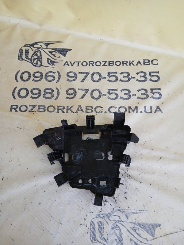 Запчасть кронштейн блока управление двигателем Audi Q7 2016 4M 3.0 4M0907297 Б/У Кронштейн блока управление двигателем Audi Q7 2016 4M 3.0 4M0907297 Б/У