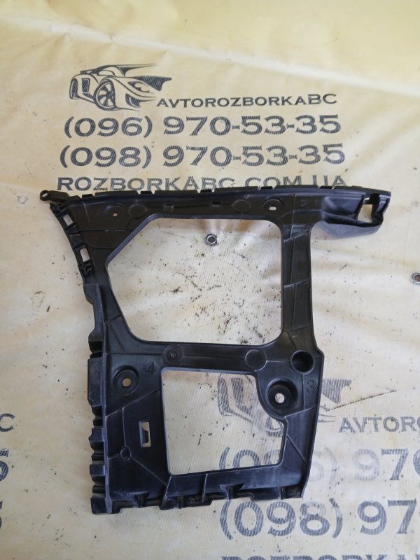 Запчасть кронштейн бампера задний левый Audi Q7 2016 4M 3.0 4M0807453 Б/У Кронштейн бампера задний левый Audi Q7 2016 4M 3.0 4M0807453 Б/У