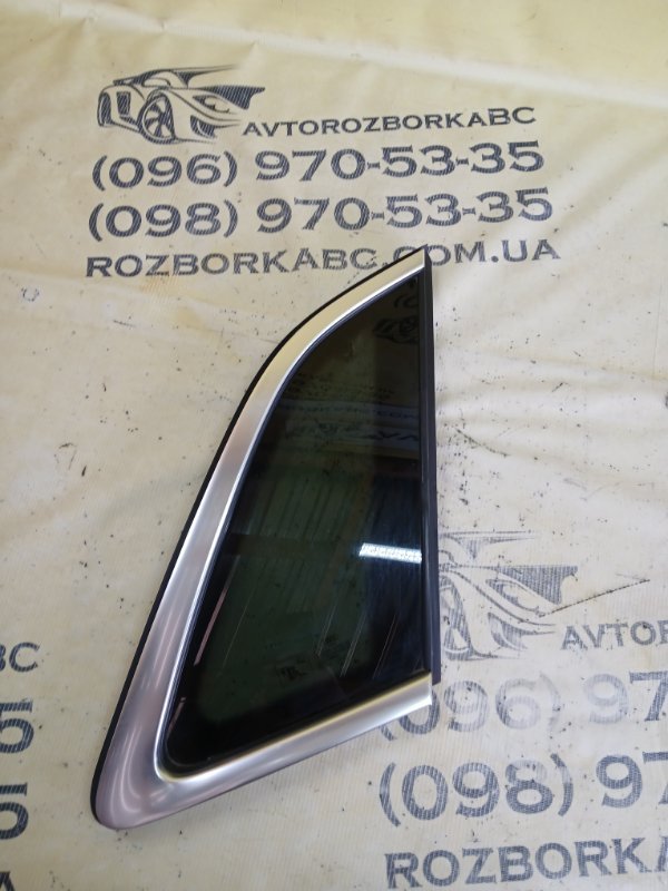 Запчасть форточка кузова задняя правая Audi Q3 2021 83A 2.0 CZRA 83A845298E Б/У Форточка кузова задняя правая Audi Q3 2021 83A 2.0 CZRA 83A845298E Б/У