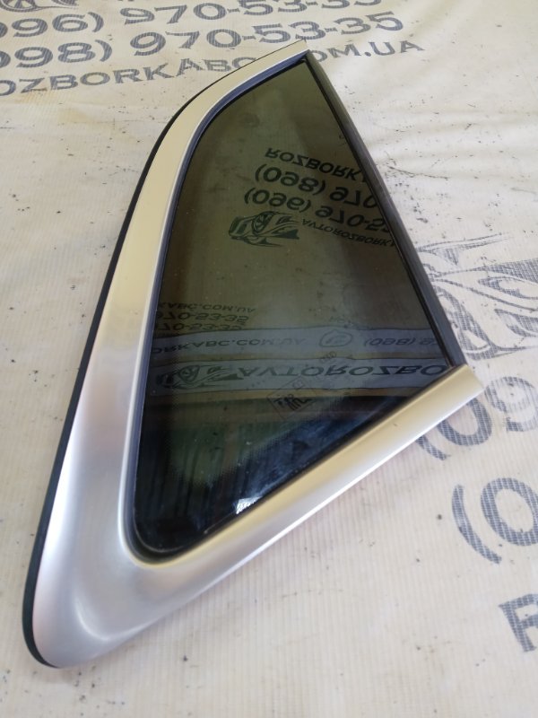 Форточка кузова задняя правая Q3 2021 83A 2.0 CZRA Форточка кузова задняя правая Q3 2021 83A 2.0 CZRA