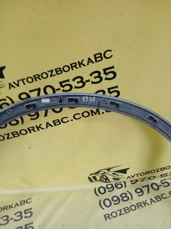 Накладка арки крыла передняя левая Q7 2016 4M 3.0 Накладка арки крыла передняя левая Q7 2016 4M 3.0