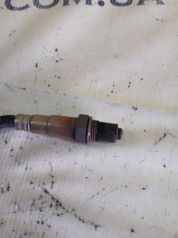 Лямбда-зонд левый Chevrolet Camaro LT 3.6 Лямбда-зонд левый Chevrolet Camaro LT 3.6