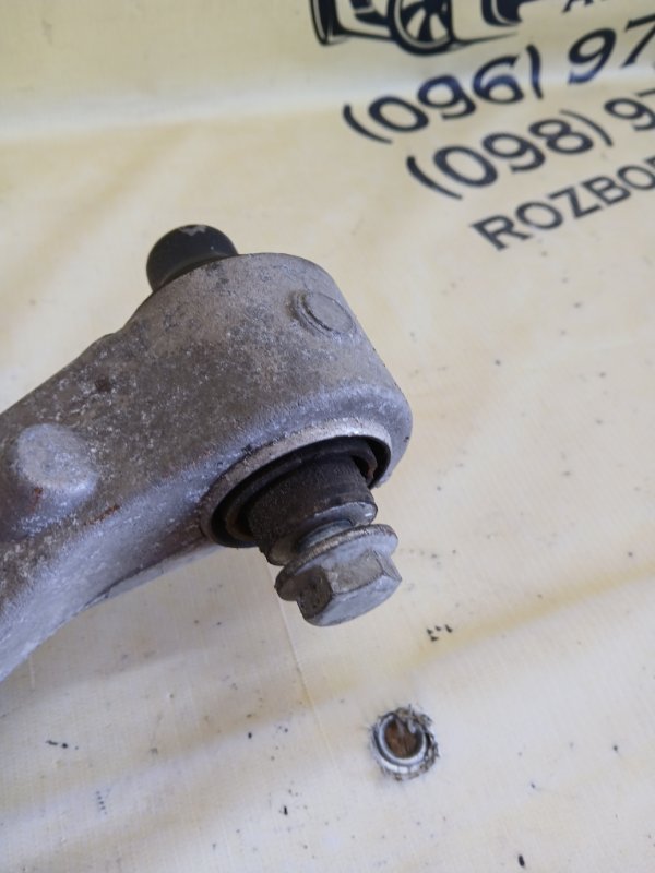 Рычаг поперечный задний левый gl 450 2015 x166 276 3.0 biturbo