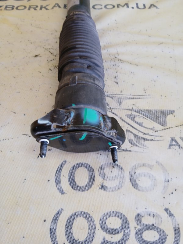 Амортизатор подвески GLS 450 4MATIC 2018 276 3.0 biturbo Амортизатор подвески GLS 450 4MATIC 2018 276 3.0 biturbo