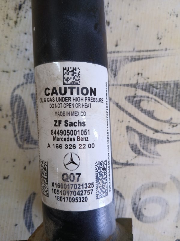 Амортизатор подвески GLS 450 4MATIC 2018 276 3.0 biturbo Амортизатор подвески GLS 450 4MATIC 2018 276 3.0 biturbo