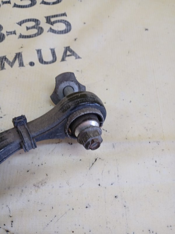 Рычаг задний нижний задний левый GLS 450 4MATIC 2018 276 3.0 biturbo Рычаг задний нижний задний левый GLS 450 4MATIC 2018 276 3.0 biturbo