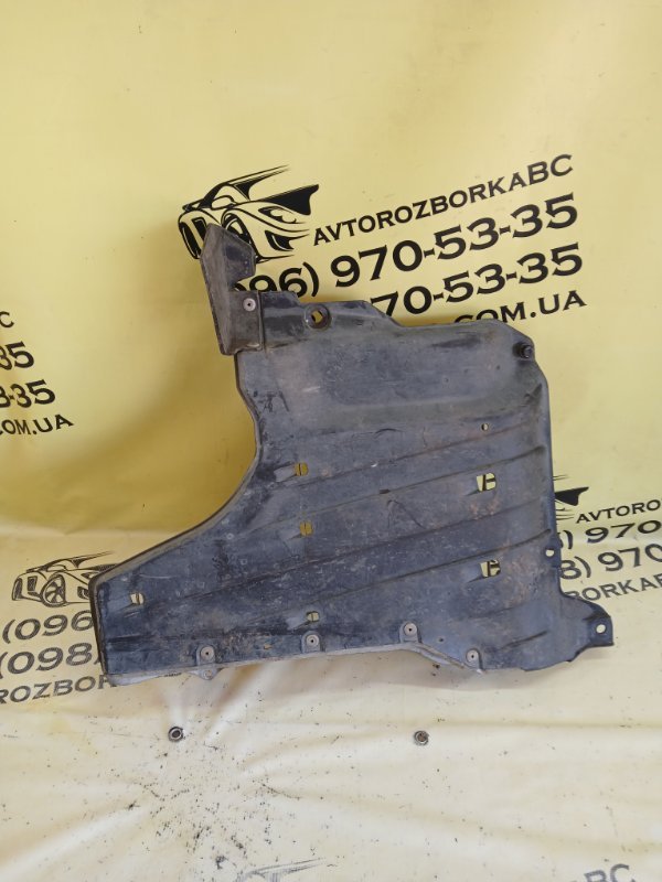 Запчасть защита днища кузова задняя правая Honda Accord 2017 9 2.4 74520T2FA00 Б/У Защита днища кузова задняя правая Honda Accord 2017 9 2.4 74520T2FA00 Б/У