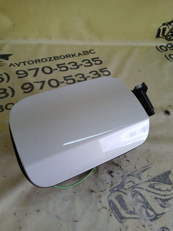 Лючок топливного бака 530 2018 G30 XB1142M0 Лючок топливного бака 530 2018 G30 XB1142M0