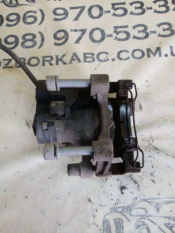 Суппорт тормозной задний правый Volkswagen Tiguan Allspace 2.0 DGUA Суппорт тормозной задний правый Volkswagen Tiguan Allspace 2.0 DGUA