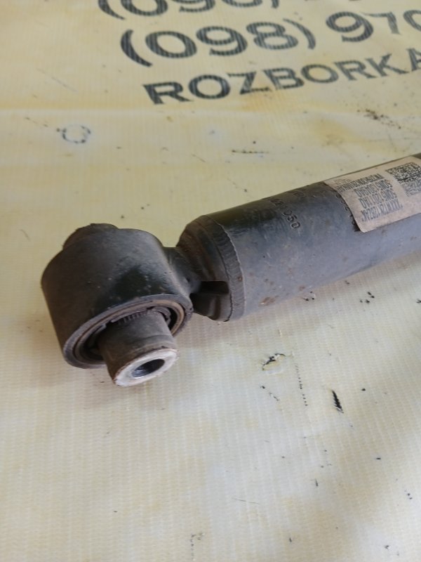 Амортизатор подвески задний Tiguan 2019 Allspace 2.0 DGUA Амортизатор подвески задний Tiguan 2019 Allspace 2.0 DGUA