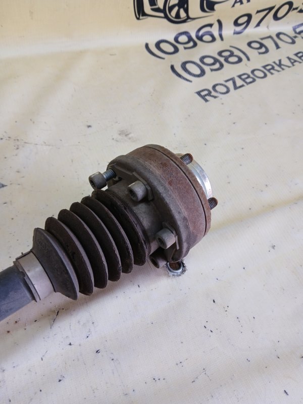 Полуось задний левый Tiguan 2019 Allspace 2.0 DGUA Полуось задний левый Tiguan 2019 Allspace 2.0 DGUA