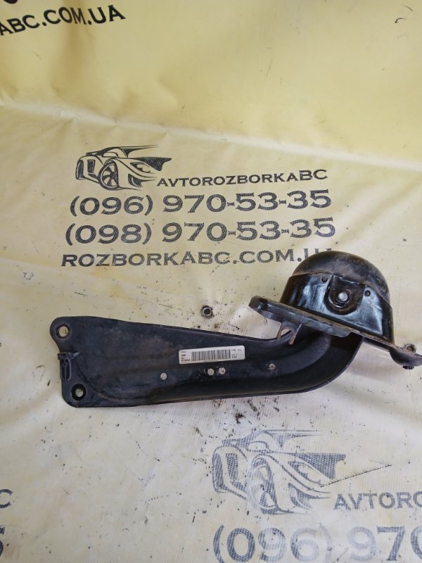 Запчасть рычаг продольный задний левый Volkswagen Tiguan 2019 Allspace 2.0 DGUA 5QF505223C Б/У Рычаг продольный задний левый Volkswagen Tiguan 2019 Allspace 2.0 DGUA 5QF505223C Б/У