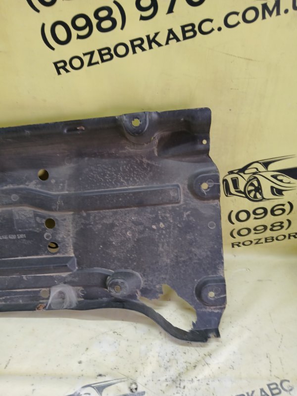 Защита днища кузова правая GLS 450 4MATIC 2018 276 3.0 biturbo Защита днища кузова правая GLS 450 4MATIC 2018 276 3.0 biturbo